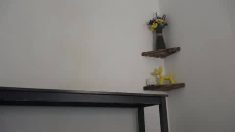 Snapshot of english_rose__ chatting on January 28, 2025, 12:00 pm Rosie online show from January 28, 2025, 12:00 pm