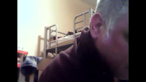 Snapshot of englishguysurrey chatting on February 2, 2026, 7:07 am englishguysurrey online show from February 2, 2026, 7:07 am
