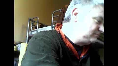 Snapshot of englishguysurrey chatting on February 18, 2026, 11:50 am englishguysurrey online show from February 18, 2026, 11:50 am