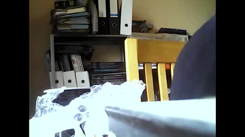 Snapshot of englishguysurrey chatting on March 9, 2026, 10:52 am englishguysurrey online show from March 9, 2026, 10:52 am