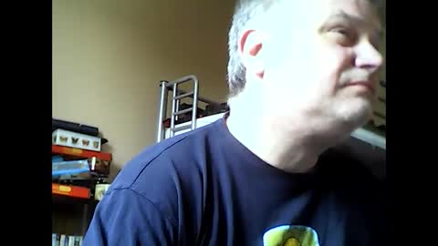 Snapshot of englishguysurrey chatting on April 9, 2026, 8:31 am englishguysurrey online show from April 9, 2026, 8:31 am