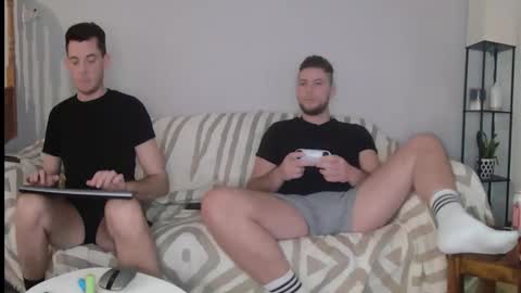 Englishladxxx online show from December 14, 2024, 7:03 pm