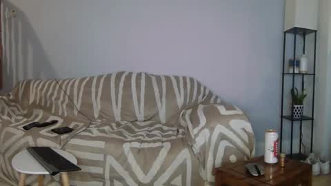 Englishladxxx online show from February 1, 2025, 1:55 am