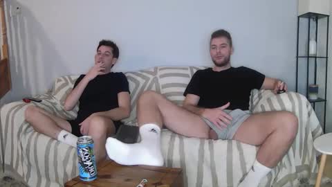 Snapshot of englishladxxx chatting on November 23, 2025, 6:52 pm Englishladxxx online show from November 23, 2025, 6:52 pm
