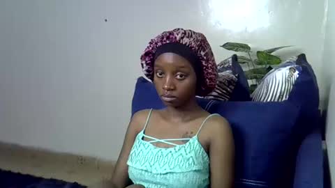 Snapshot of enkarxx chatting on November 4, 2025, 6:23 am enkarxx online show from November 4, 2025, 6:23 am