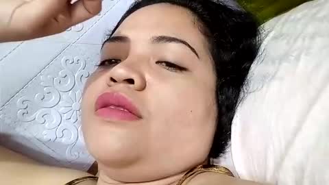 bustybaby30 online show from December 8, 2024, 5:29 am