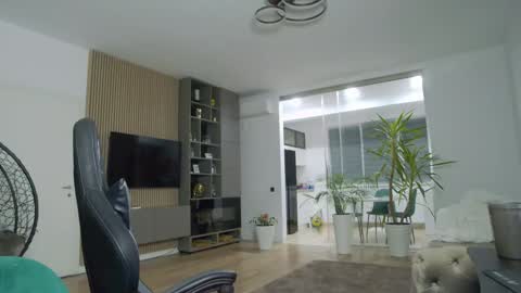 Erik online show from December 22, 2024, 9:31 pm