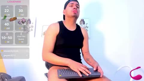 Snapshot of enrique_villa23 chatting on January 26, 2025, 5:55 pm enrique online show from January 26, 2025, 5:55 pm