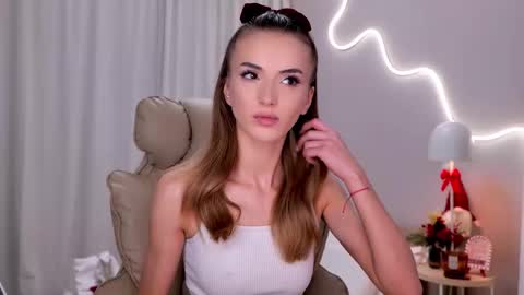 entya online show from December 18, 2025, 7:03 am