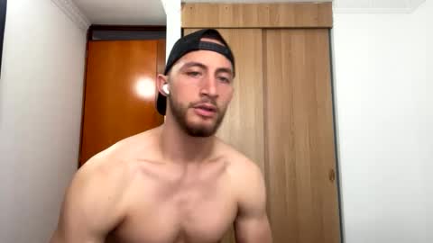 enzo_savage online show from April 12, 2026, 7:30 pm