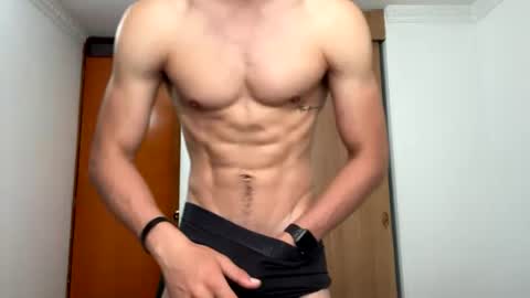 enzo_savage online show from June 30, 2026, 11:44 am