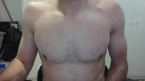 Snapshot of enzoleozi1991 chatting on March 22, 2026, 8:01 pm enzoleozi1991 online show from March 22, 2026, 8:01 pm