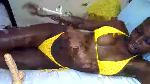 Snapshot of ephy03 chatting on November 19, 2025, 10:48 am ephy03 online show from November 19, 2025, 10:48 am