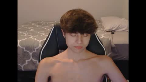 eprahsdahc online show from December 4, 2025, 5:50 am