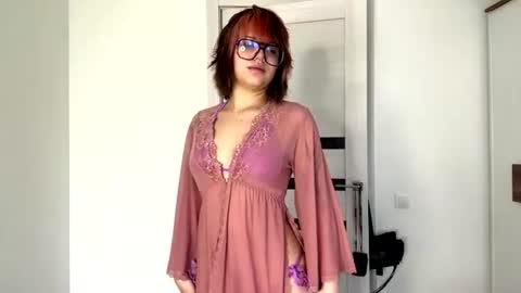 Snapshot of erapody chatting on July 30, 2026, 7:07 am Venice online show from July 30, 2026, 7:07 am