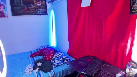 Tht BOSS Eren online show from January 8, 2025, 10:58 pm