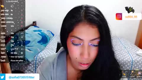 Snapshot of eren_mikasa chatting on November 28, 2025, 9:56 am sofia online show from November 28, 2025, 9:56 am