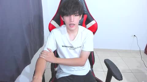 eren_tatakae online show from October 20, 2025, 3:07 am