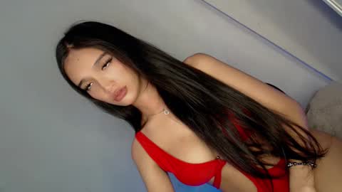 Elisa online show from February 20, 2025, 2:07 am