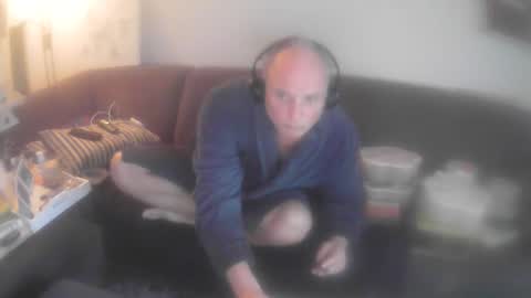 Snapshot of eric204 chatting on March 15, 2026, 9:26 am Eric online show from March 15, 2026, 9:26 am