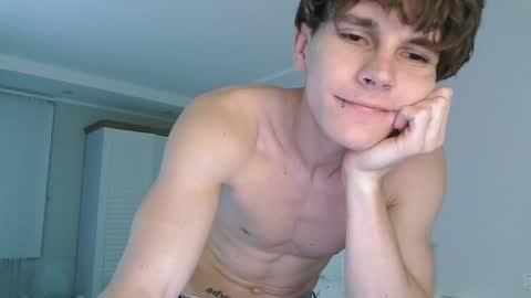 Eric Crush online show from December 18, 2024, 3:58 am