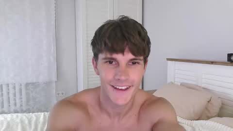 Eric Crush online show from December 5, 2025, 7:28 am