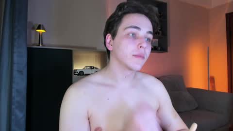 Snapshot of eric_ether chatting on March 22, 2026, 7:39 pm Eric online show from March 22, 2026, 7:39 pm