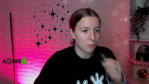 Snapshot of erica_murray chatting on November 26, 2025, 10:27 am erica_murray online show from November 26, 2025, 10:27 am