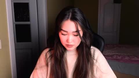 Erica Wayne online show from January 28, 2025, 2:21 pm