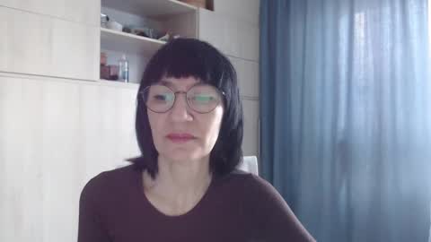 ericablack8 online show from February 5, 2026, 9:47 am