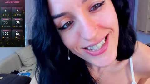 Snapshot of ericabunny chatting on November 8, 2025, 6:35 am Erika online show from November 8, 2025, 6:35 am