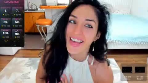 Erika online show from July 27, 2026, 11:56 pm