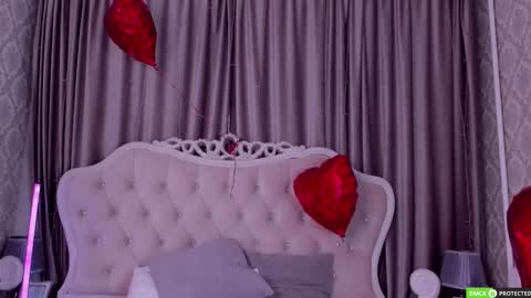 ericaevan online show from February 23, 2025, 11:11 am