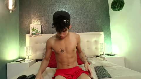   online show from March 5, 2025, 9:49 am