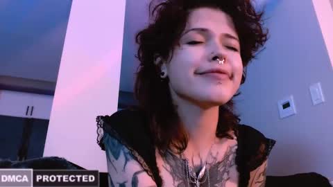 Snapshot of erii_xoxo chatting on October 25, 2025, 5:26 am Rainbow on your spoon online show from October 25, 2025, 5:26 am