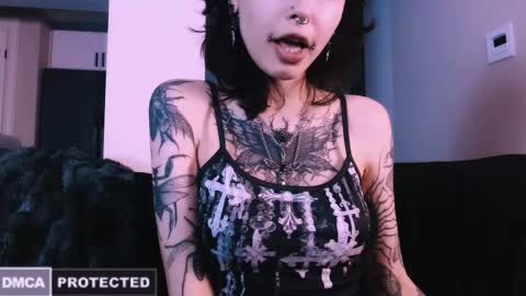 Snapshot of erii_xoxo chatting on November 25, 2025, 5:29 am Rainbow on your spoon online show from November 25, 2025, 5:29 am