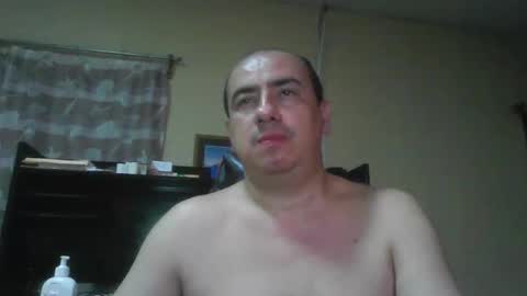 Snapshot of erik1781 chatting on May 13, 2026, 4:10 am erik1781 online show from May 13, 2026, 4:10 am
