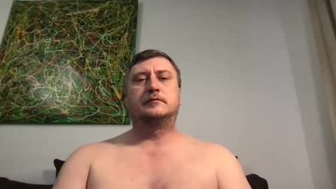 erik_69_69 online show from February 5, 2026, 2:43 pm