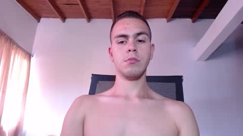 Snapshot of erik_rodriguez chatting on October 6, 2025, 6:16 pm Erik rodriguez online show from October 6, 2025, 6:16 pm