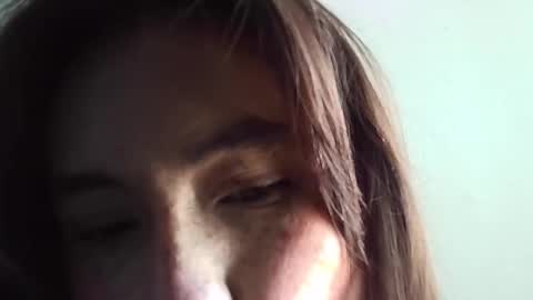 Snapshot of erika_depp chatting on December 18, 2025, 3:29 pm Erika online show from December 18, 2025, 3:29 pm