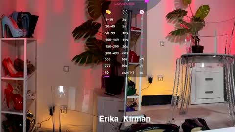 Snapshot of erika_kirman chatting on May 14, 2026, 11:17 am Erika online show from May 14, 2026, 11:17 am