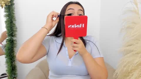 Erika Mendez online show from December 27, 2024, 8:28 pm