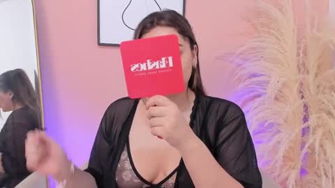 Erika Mendez online show from February 13, 2025, 7:42 pm