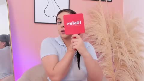 Erika Mendez online show from February 19, 2025, 7:05 pm