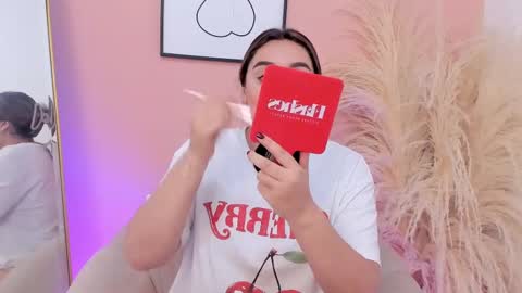 Erika Mendez online show from March 1, 2025, 7:26 pm