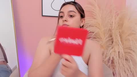 Erika Mendez online show from March 3, 2025, 6:55 pm