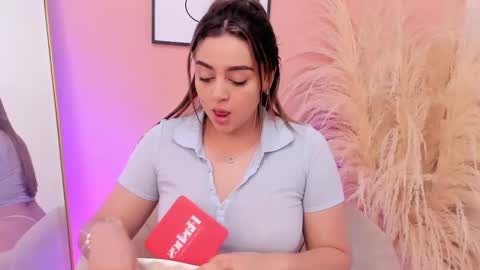 Erika Mendez online show from March 6, 2025, 6:59 pm