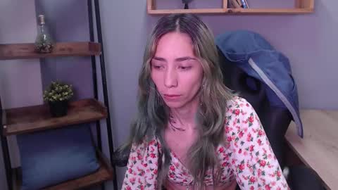 Snapshot of erika_stevens chatting on November 20, 2025, 12:55 am E R I K A - SAGITARIO..... online show from November 20, 2025, 12:55 am