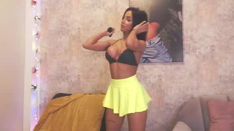 Snapshot of erikabeee1 chatting on March 2, 2025, 6:59 am Erikabeee online show from March 2, 2025, 6:59 am