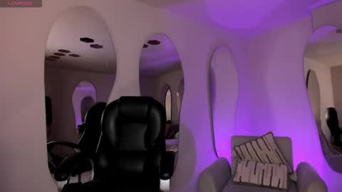 Erika Benz online show from January 10, 2026, 5:53 am